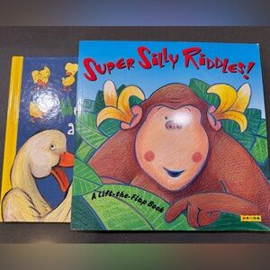 2 Book Bundle! Super Silly Riddles & How Do You Count A Dozen Ducklings Books